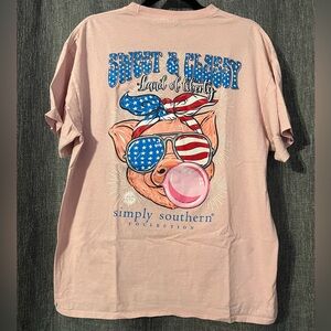 Simply Southern Patriotic Pig Tee in Pink